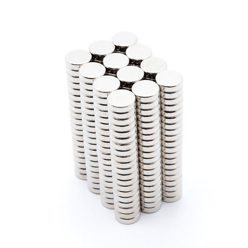 50 copë Magnet të përhershëm 6x2mm N35 Mini cilindër i rrumbullakët Neodymium i fortë