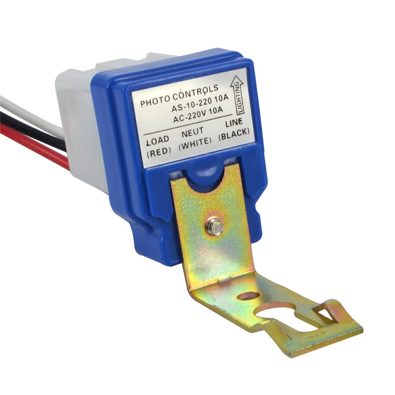 Çelës automatik me sensor ndriçimi për drita AC 220V 10A